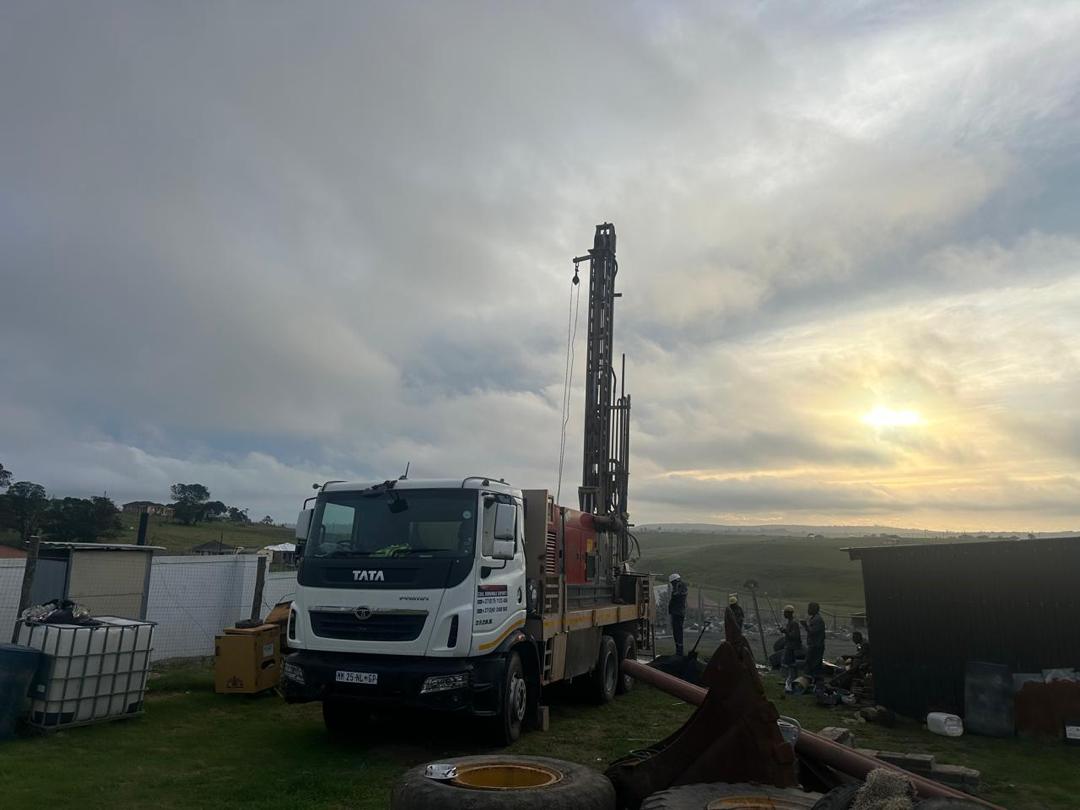Everest Drilling rig truck on site